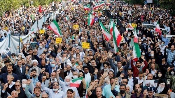 Στους 522 οι νεκροί από τις διαδηλώσεις στο Ιράν