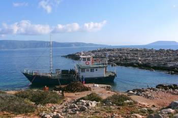 Εκπαιδευτικές βολές στο Πεδίο Βολής Σχίζας από την 120 ΠΕΑ