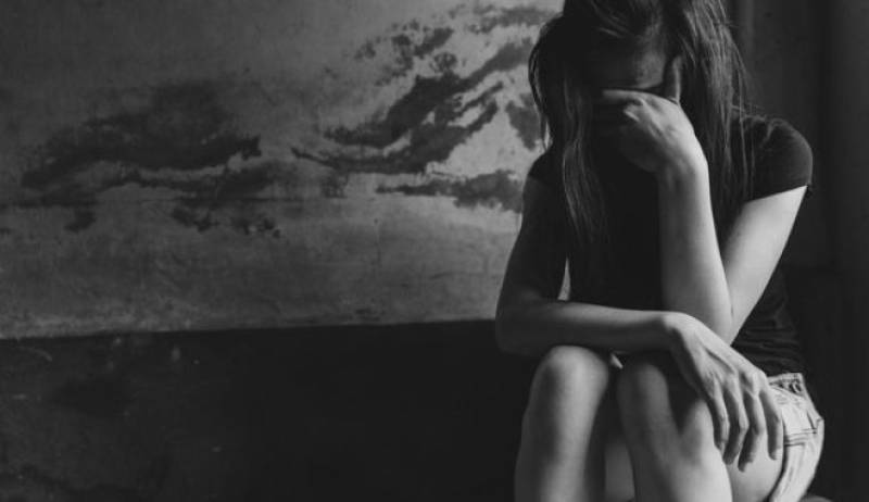 Ομαδικός βιασμός στον Τύρναβο: Τι έδειξε η ιατροδικαστική εξέταση - Ελεύθεροι οι ανήλικοι