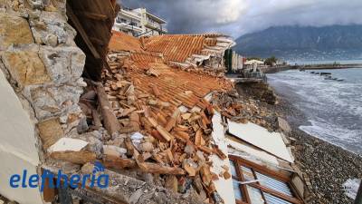 Καλαμάτα: Επεσε η σκεπή στην παλιά ταβέρνα &quot;Κοιλάκος&quot; (βίντεο-φωτογραφίες)