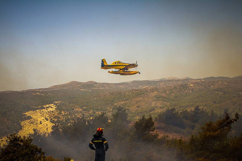 Μήνυμα του 112 για εκκένωση του οικισμού Κάλαθος στη Ρόδο