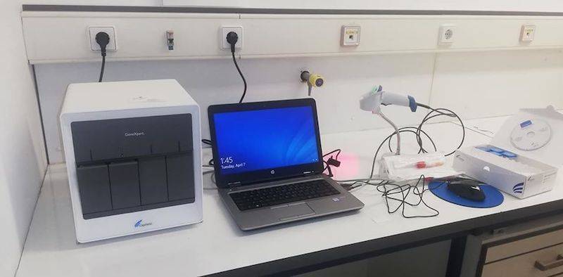 Κορονοϊός: Εκατό δείγματα έχουν ήδη ελεγχθεί με μοριακή ανάλυση PCR στο Νοσοκομείο Καλαμάτας