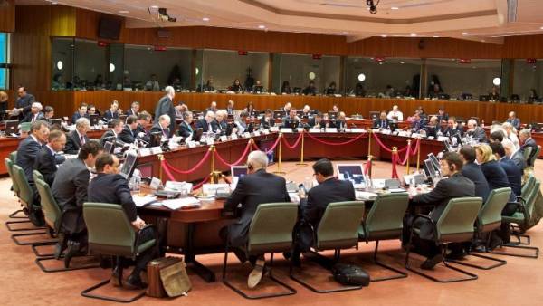 Reuters: Επιστέγασμα της συμφωνίας στο Eurogroup, η απόφαση εκταμίευσης της δόσης