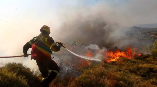 Χειμωνιάτικα ξέσπασαν δεκάδες φωτιές στην Ηλεία