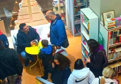 Ζωντάνεψαν την ιστορία &quot;Ερχεται ο γίγαντας&quot;