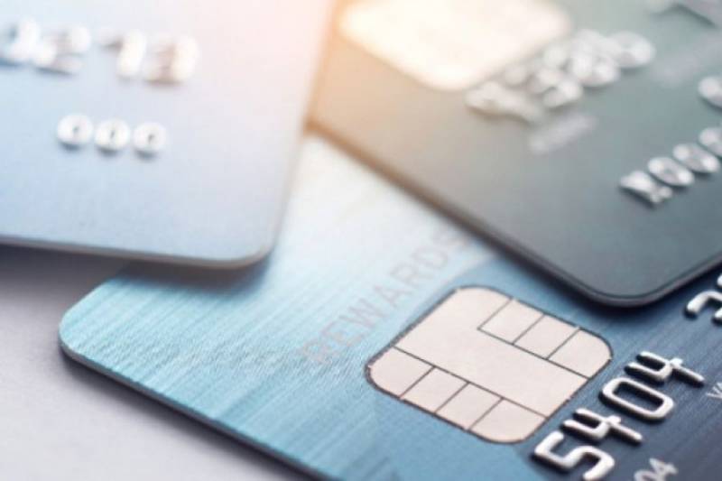 Εκλεψε φάκελο με κάρτες τραπεζών στην Καλαμάτα