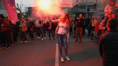 Το ντοκιμαντέρ για την πτώση του Βίκτορ Ορμπαν στο Doc Cafe