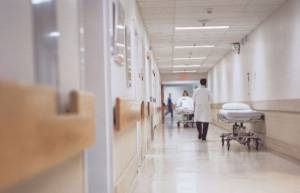 Τατούλης για επιλογή διοικητών νοσοκομείων