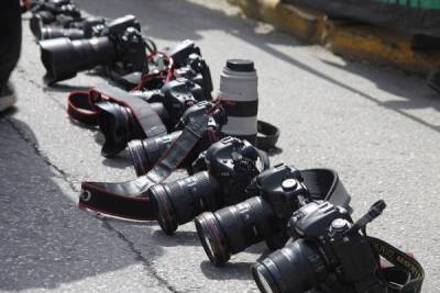 Καλαμάτα: Συγκέντρωση διαμαρτυρίας φωτογράφων για τις νέες ταυτότητες