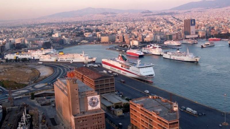 Ο Πειραιάς τείνει να γίνει το νούμερο ένα λιμάνι της Ευρώπης, μεταδίδει το Βloomberg