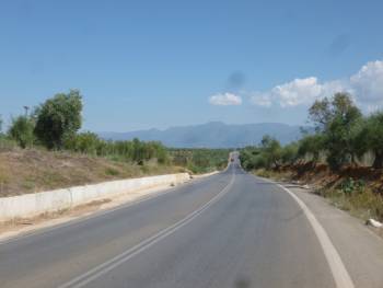 Παρατάσεις για τέσσερα έργα στη Μεσσηνία
