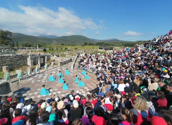 «10ο Διεθνές Νεανικό Φεστιβάλ Αρχαίου Δράματος»: Επιτυχημένη έναρξη στο Εκκλησιαστήριο της Αρχαίας Μεσσήνης