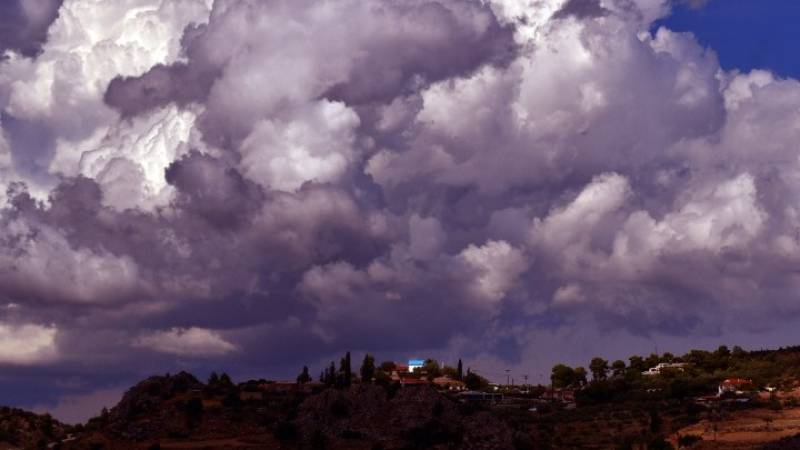 Μεταβολή του καιρού από αύριο με ισχυρές βροχές και μπουρίνια στη βόρεια Ελλάδα