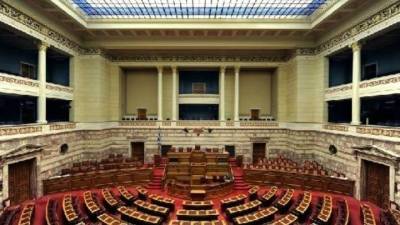 Στην Ολομέλεια το ν/σ του ΥΠΕΣ για το νέο βαθμολόγιο στο Δημόσιο