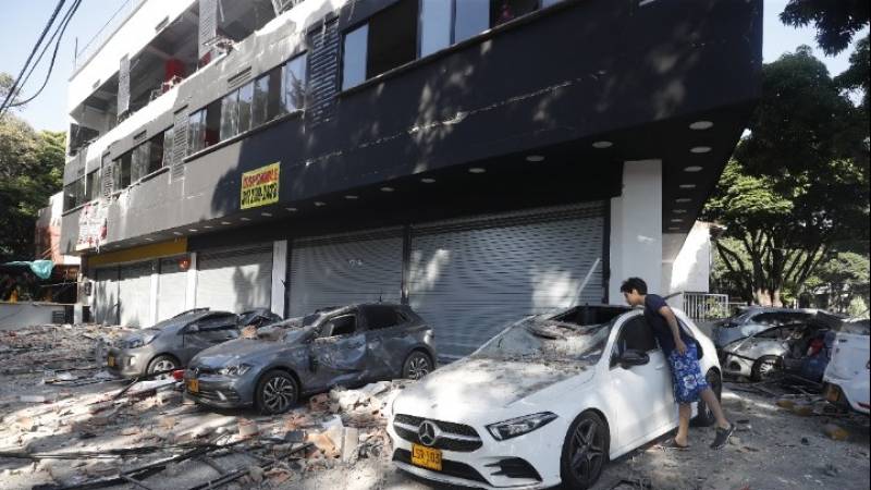 Σεισμός στην Κολομβία: Πάνω από 20 οι νεκροί, αρκετοί οι εγκλωβισμένοι (βίντεο)