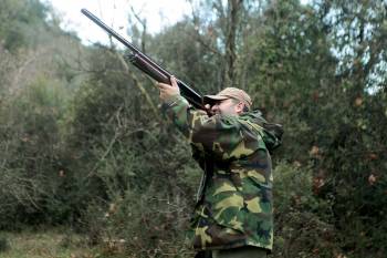 Κυνηγούσαν τσίχλες με "κράχτες"