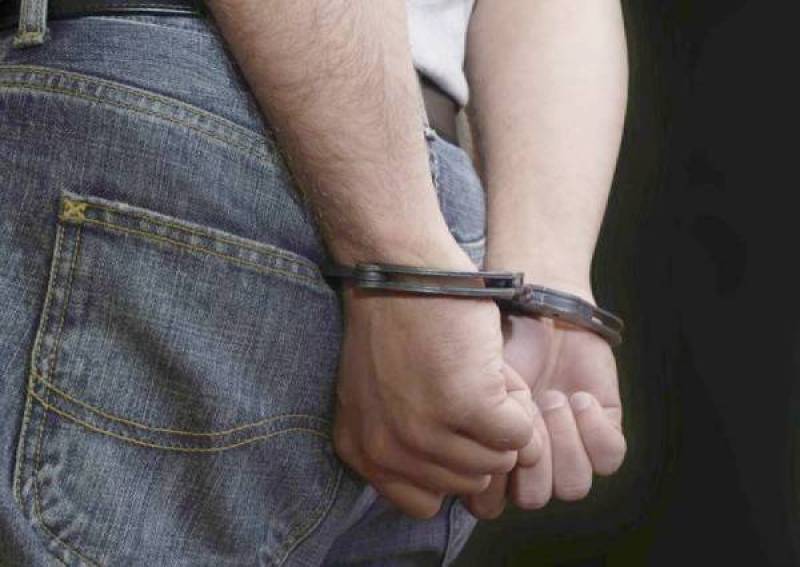Σύλληψη 36χρονου φυγόποινου στο Μάραθο