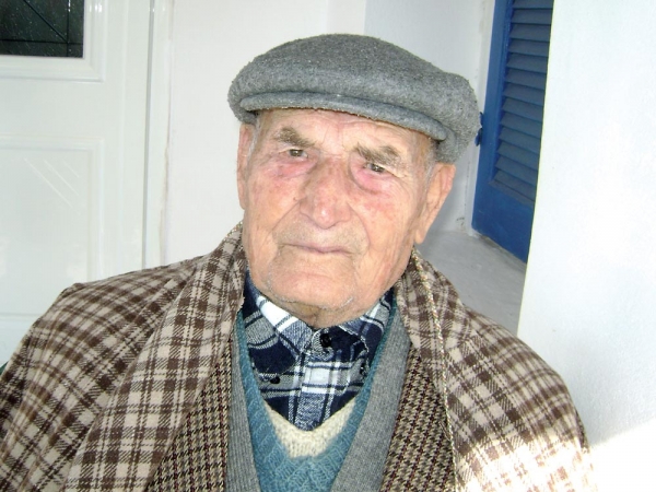 102 χρονών ο Ξενοφών Λίτσας - Zει σήμερα στη Βάλτα Τριφυλίας