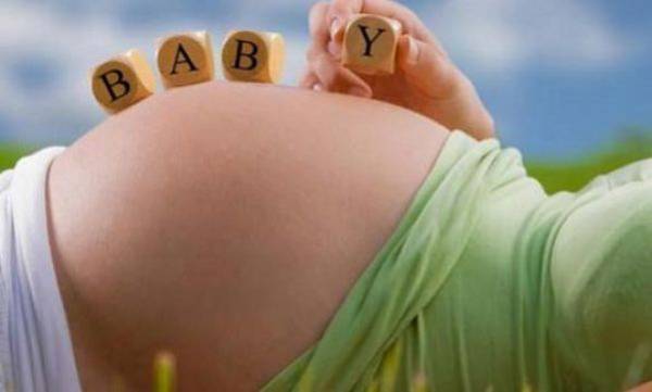 Τι πρέπει να προσέχουν οι έγκυες, τις ημέρες των γιορτών