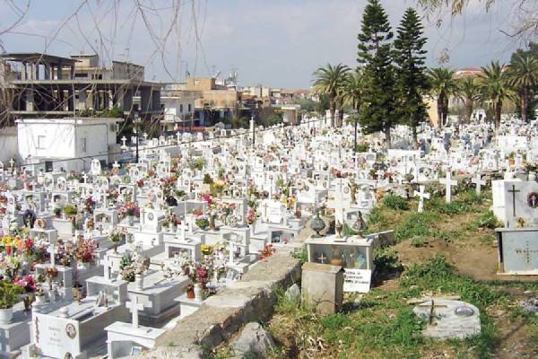 Παράταση για τους ανενεργούς τάφους από τον Δήμο Καλαμάτας