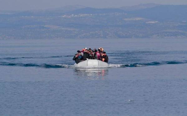 Μεταναστευτικό: Σχεδόν 2.000 πρόσφυγες και μετανάστες στα ελληνικά νησιά, σε μια εβδομάδα
