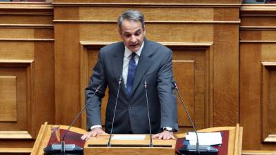 Μητσοτάκης για μεταναστευτικό: Αναστέλλεται η εξέταση αιτήσεων ασύλου για 3 μήνες