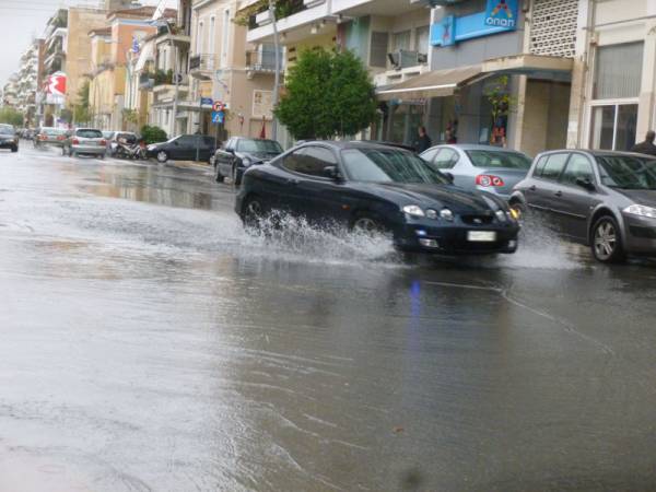 Δημοπρασία το 2017 για τα όμβρια της Φαρών 