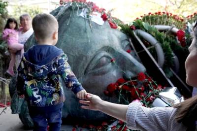 Πολυτεχνείο: Ξεκινούν οι τριήμερες εκδηλώσεις – Τα μέτρα της τροχαίας