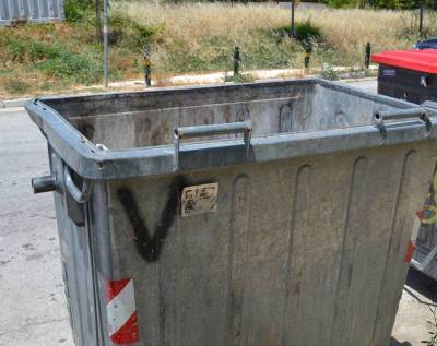 Διαφωνίες για τους κάδους στο Ακρογιάλι Αβίας