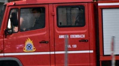 Στο Νοσοκομείο Δράμας πυροσβέστης με εγκαύματα από κατάσβεση πυρκαγιάς