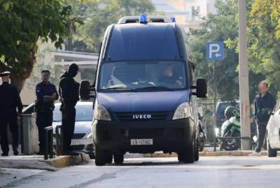 Μάνδρα: Στον εισαγγελέα ο 14χρονος που φέρεται να σκότωσε κατά λάθος τον 17χρονο αδερφό του