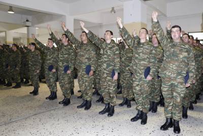 Ορκίστηκαν 340 νεοσύλλεκτοι οπλίτες στο 9ο Σύνταγμα Πεζικού (βίντεο)