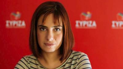Ράνια Σβίγκου: Επιλεκτική η ευαισθησία Μητσοτάκη για το αυτόφωρο στα αδικήματα διά του Τύπου