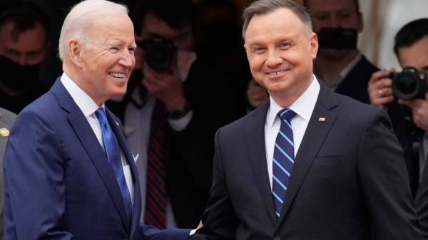 Πολωνία-ΗΠΑ: Οι πρόεδροι Μπάιντεν και Ντούντα θα συζητήσουν για την αύξηση της παρουσίας του ΝΑΤΟ