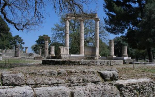 Ηλεία: Με χιλιάδες τουρίστες αλλά χωρίς ασθενοφόρο η Αρχαία Ολυμπία