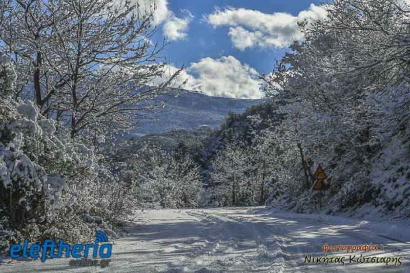 Δυσκολίες σε εθνικό και επαρχιακό δίκτυο της Πελοποννήσου λόγω χιονιού και παγετού
