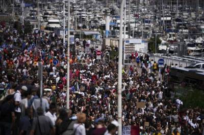 Βέλγιο: Χιλιάδες διαδηλωτές στους δρόμους κατά της Ακροδεξιάς