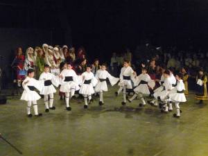 Η παράσταση του Λυκείου των Ελληνίδων στο Κάστρο Καλαμάτας (φωτογραφίες)