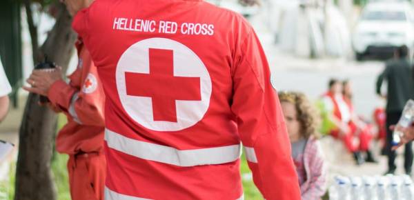 Ελληνικός Ερυθρός Σταυρός: Η πανδημία της έμφυλης βίας κατά των γυναικών εν μέσω πανδημίας