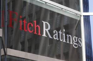 Ο Fitch υποβάθμισε τη Γαλλία