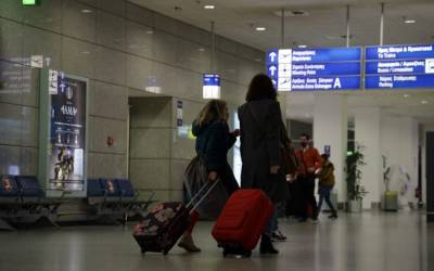 Τράπεζα της Ελλάδος: «Έκρηξη» 310% στις τουριστικές εισπράξεις τον Ιανουάριο