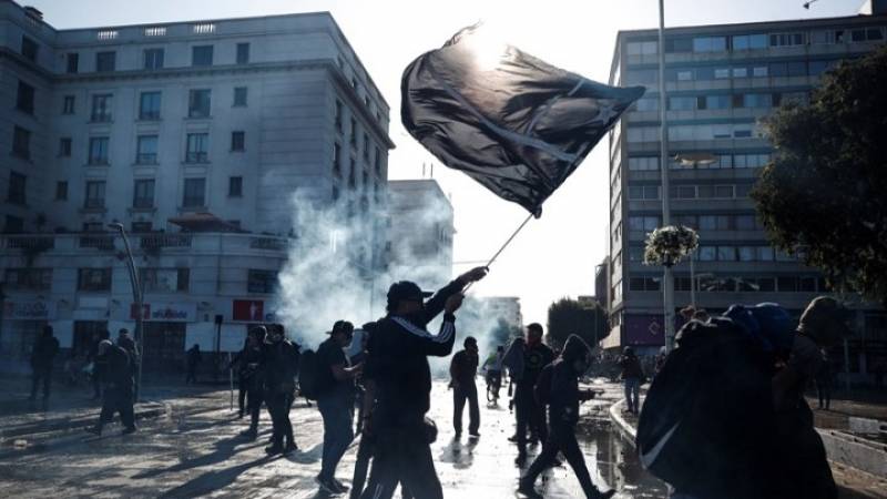 Βίαια επεισόδια σε αντικυβερνητική διαδήλωση στη Χιλή