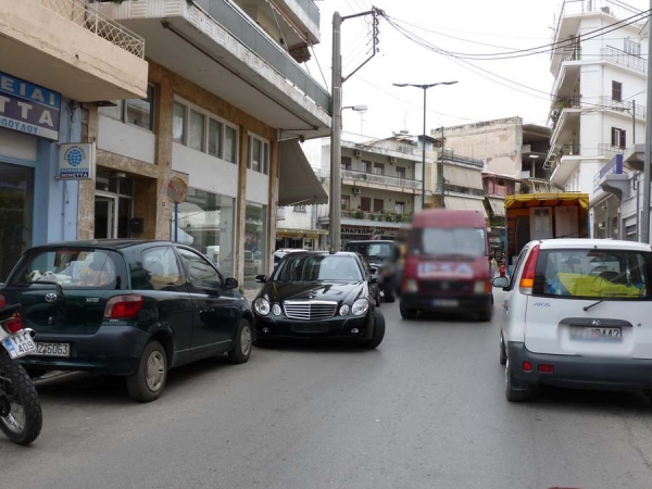 Σήματα για μονοδρόμηση της Μπουλούκου