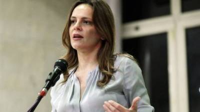 Αχτσιόγλου: &quot;Χωρίς σοβαρά μέτρα οι ανατιμήσεις οδηγούν σε εκτεταμένη φτωχοποίηση&quot;