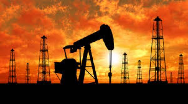 Ανοδο καταγράφει η τιμή του πετρελαίου