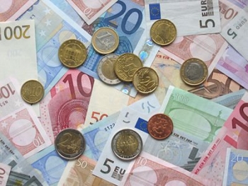 Πρώην νομάρχη της Πελοποννήσου με λογαριασμό 2,5 εκατ. ευρώ ερευνά το ΣΔΟΕ