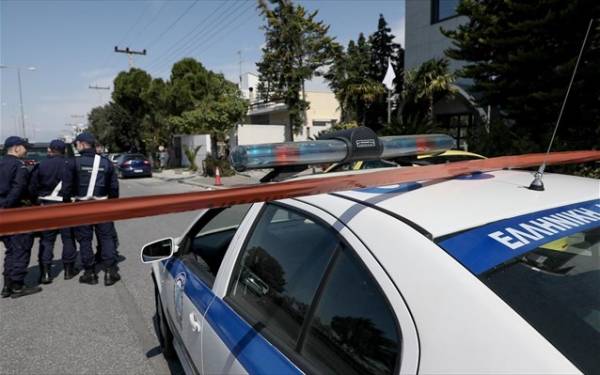 Σύλληψη 32χρονης για διακίνηση ναρκωτικών στη Θεσσαλονίκη