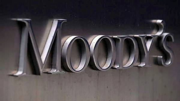 Στην αναβάθμιση του αξιόχρεου των ελληνικών τραπεζών προχώρησε ο οίκος Moody&#039;s