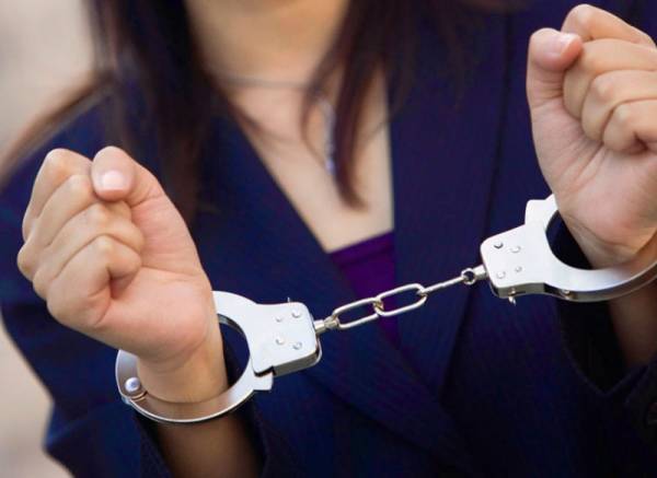 Μεσσηνία: 32χρονη συνελήφθη τρίτη φορά σε 3 μήνες με χάπια
