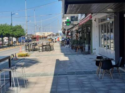 Καλαμάτα: Δεν πέρασε η απόφαση για τραπεζοκαθίσματα Ναυαρίνου